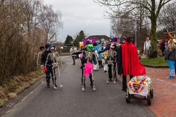 Bild 12 - Latuff 2016 Umzug